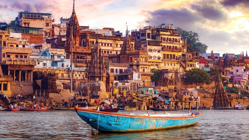 TRIANGULO DE ORO CON VARANASI